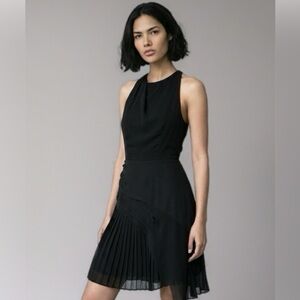 Preloved Banana Republic Black Sleeveless Cocktail Dress